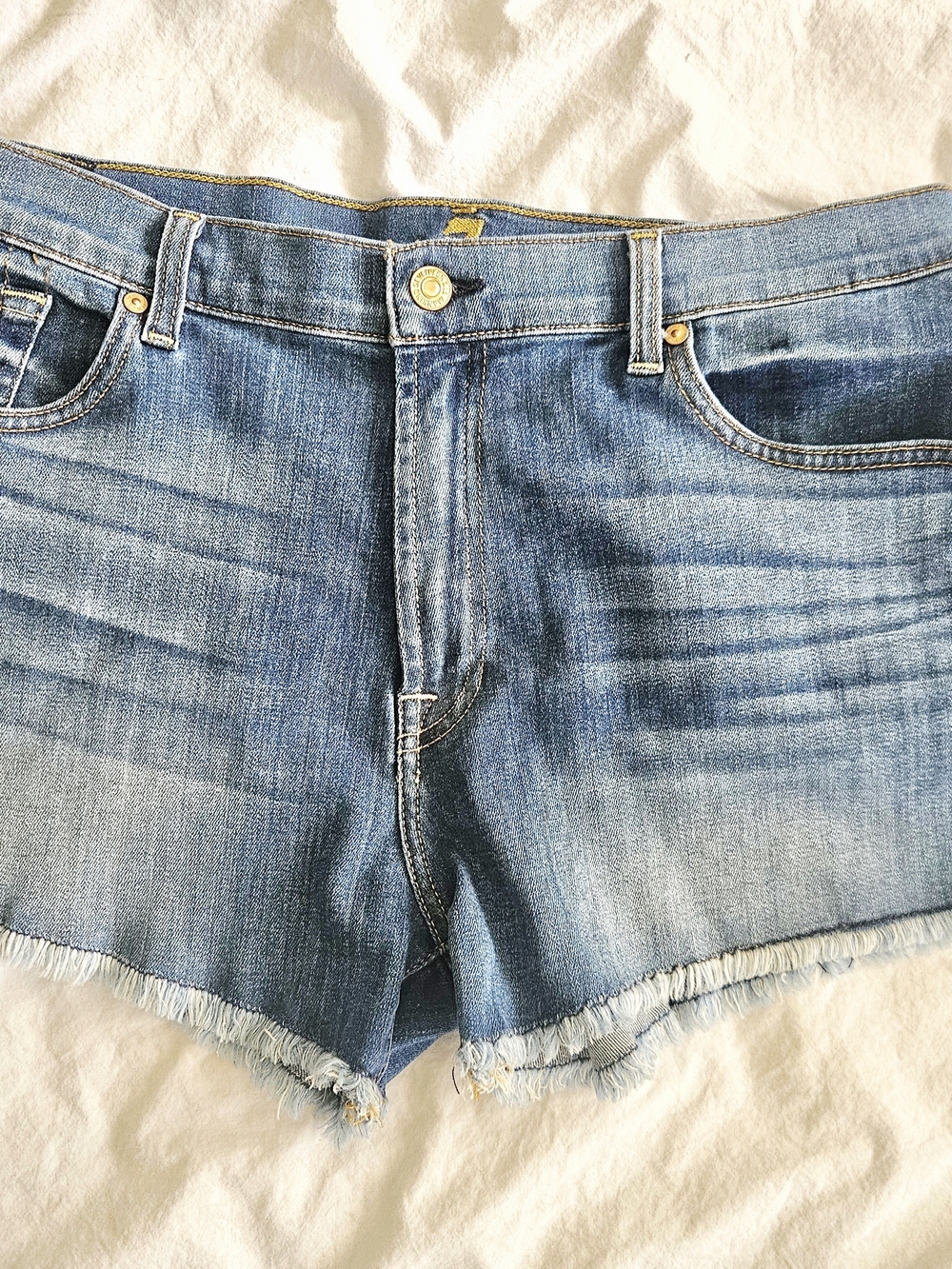 7 For All Mankind Raw Hem Cut-Off Denim Shorts | Size 32